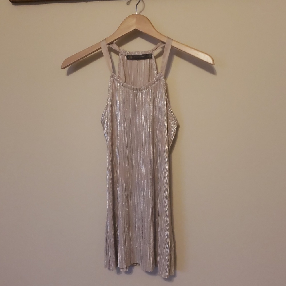 Outback Red Champagne Dress Tank